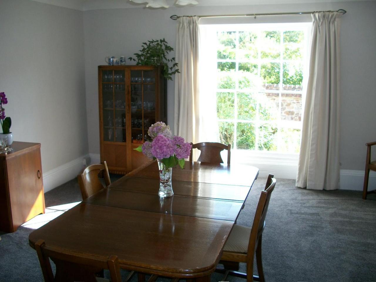 Middletown Farmhouse B&B โอ๊คแฮมป์ตัน ภายนอก รูปภาพ